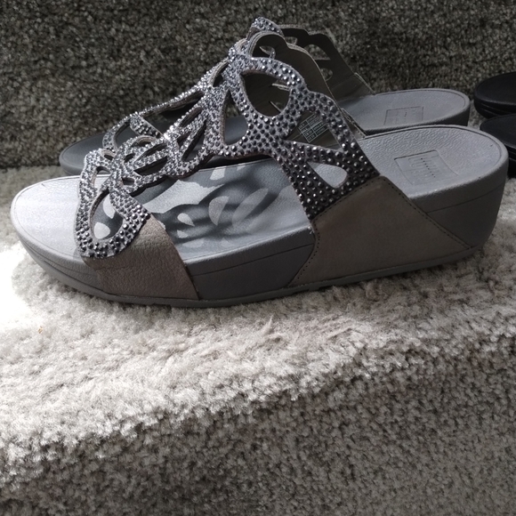 Fitflop Sparkling Gray Sandals - Picture 2 of 3